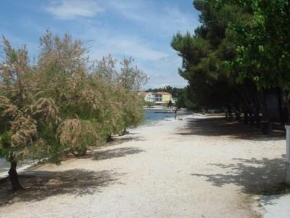 Apartment Leona Zadar Bagian luar foto